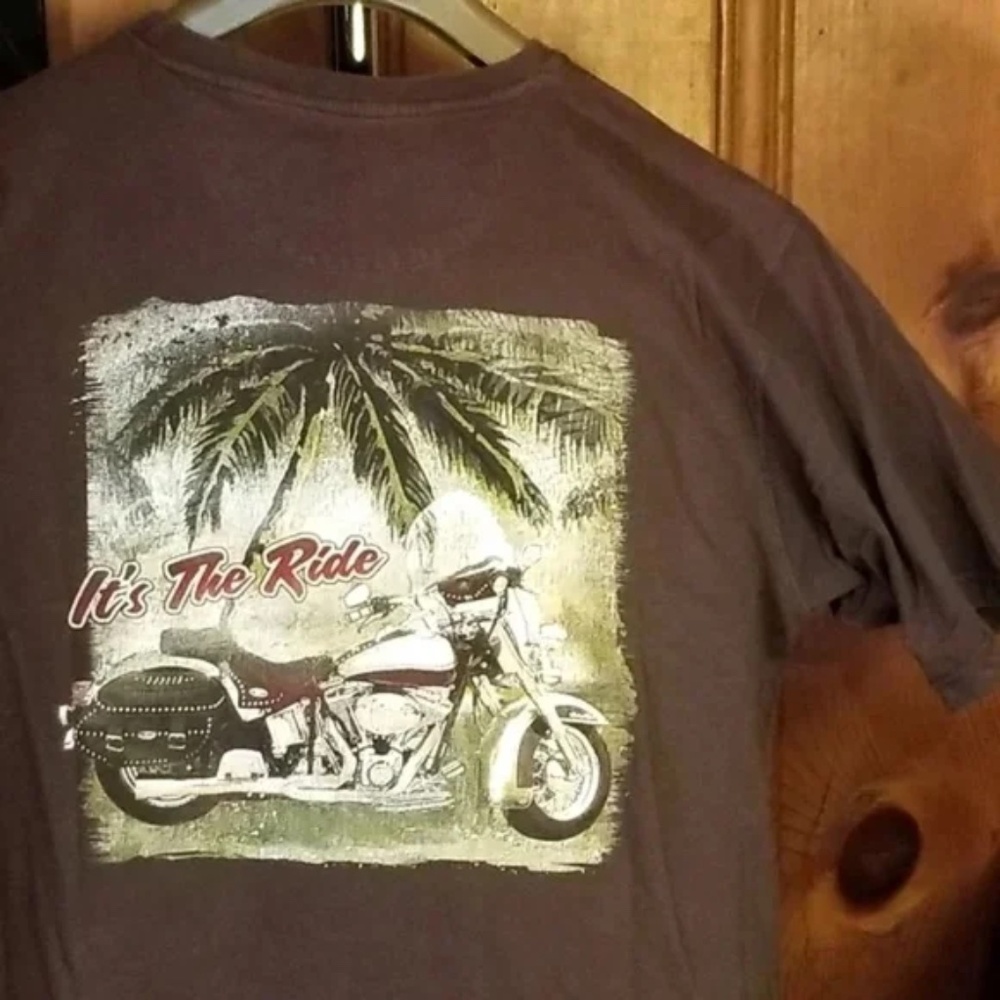 { ❤️ $5 }  Live to Ride Tee Shirt